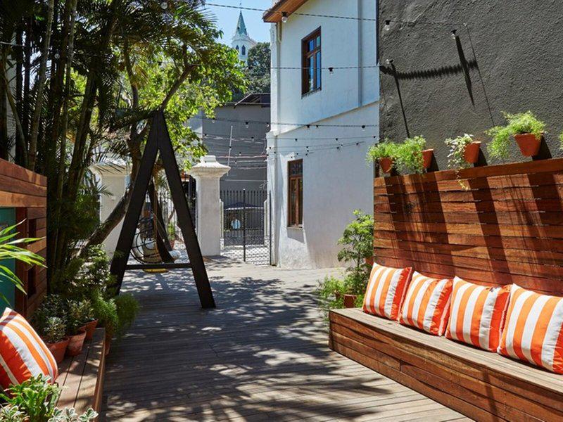 37E5B77B0567B17BCAA33E9D2CD99931