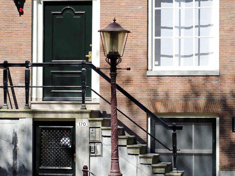 201F1120E083AECE2C1C291701E9632C