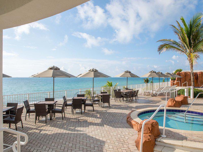 CB9B9B6857799F681F2F3A8D128B66A5