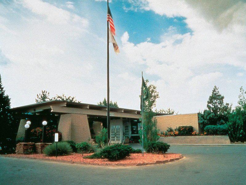 96E237BB49381271981F7DED1614A713