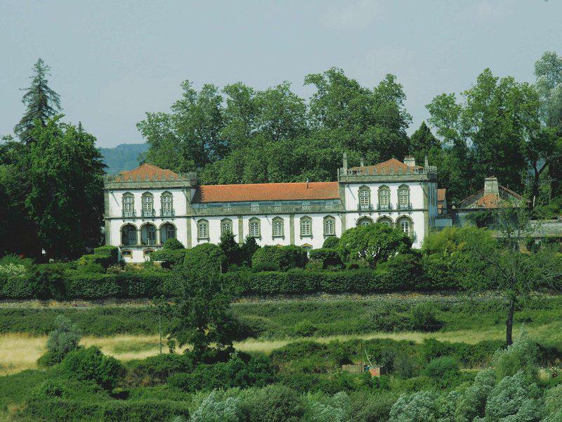 CF39E1E016BF055BFDC314FED494B25E