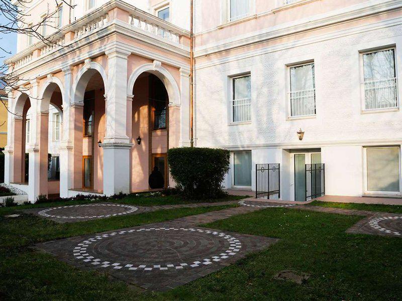 0EB7D44AEB2EDF59CC2076DB9049BE64