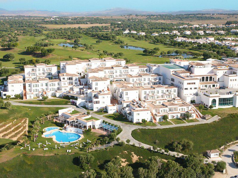 AEC05857D86A9B3E21818D44999BDB5E