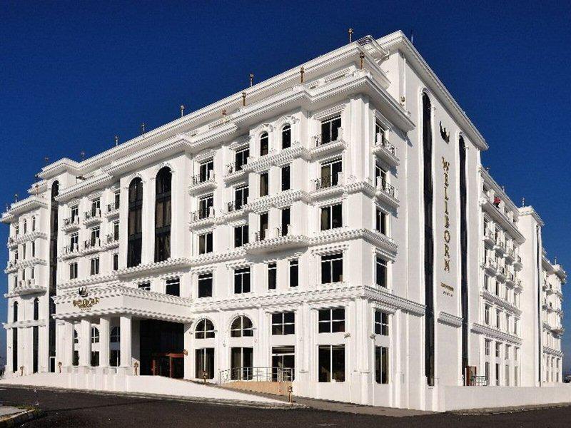 0FFCD53A831EB956C4BB4218475D8034