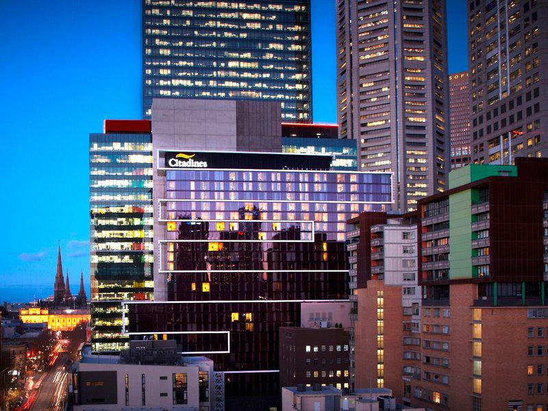 AA985F35916B78210A35E31B3AB45607