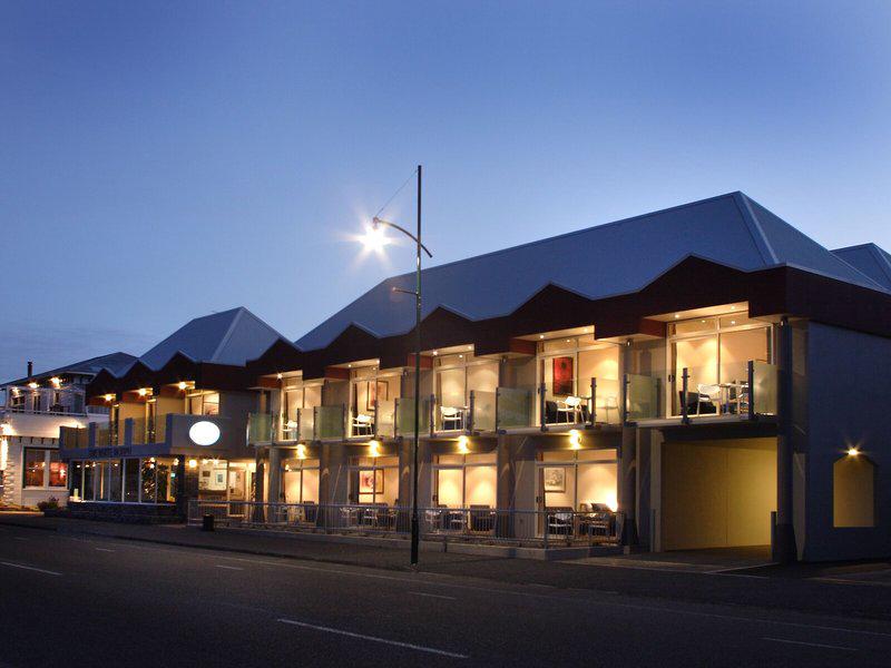 2EDA8D2D40A2B261620473818130F47B