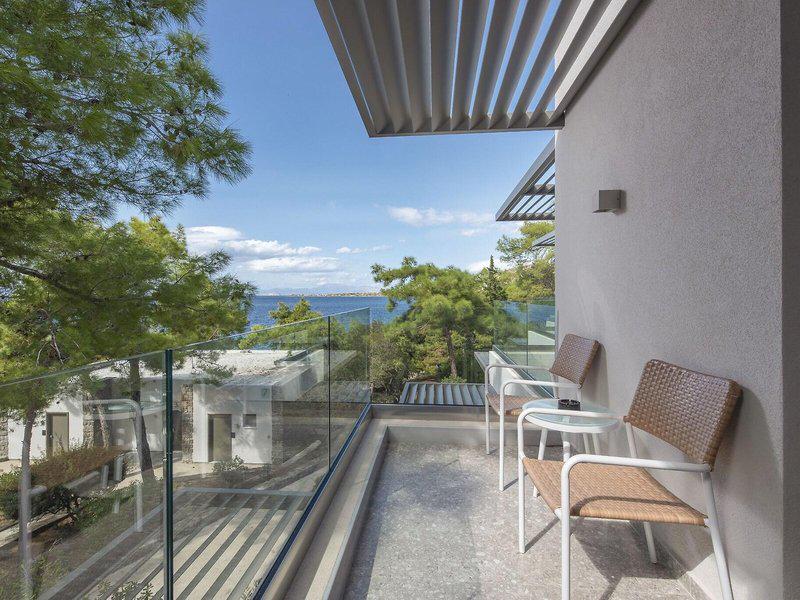 3F778C578124EDB41286943411497A90