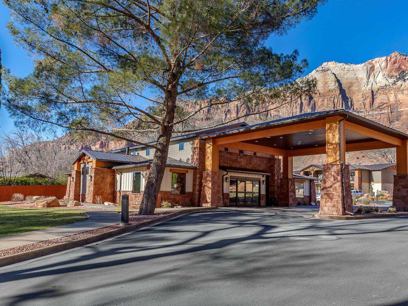 0B4CDEC401805725F1E30B8AD38CFAC9