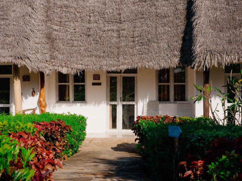 E67723174BF5071E32850F741D0154C2