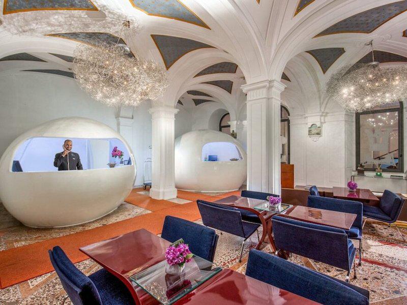 6269C9D9C64BAA054BA47886DB59BF7E