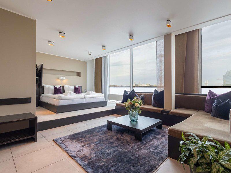 25AE0B6E10B05CEAB38703CE0BA9A461