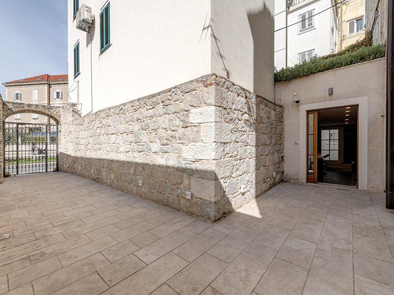 518B417E85D67E5B457603B78A76971D