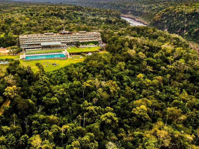 00E58818621A3348F33A204A00ECA12E