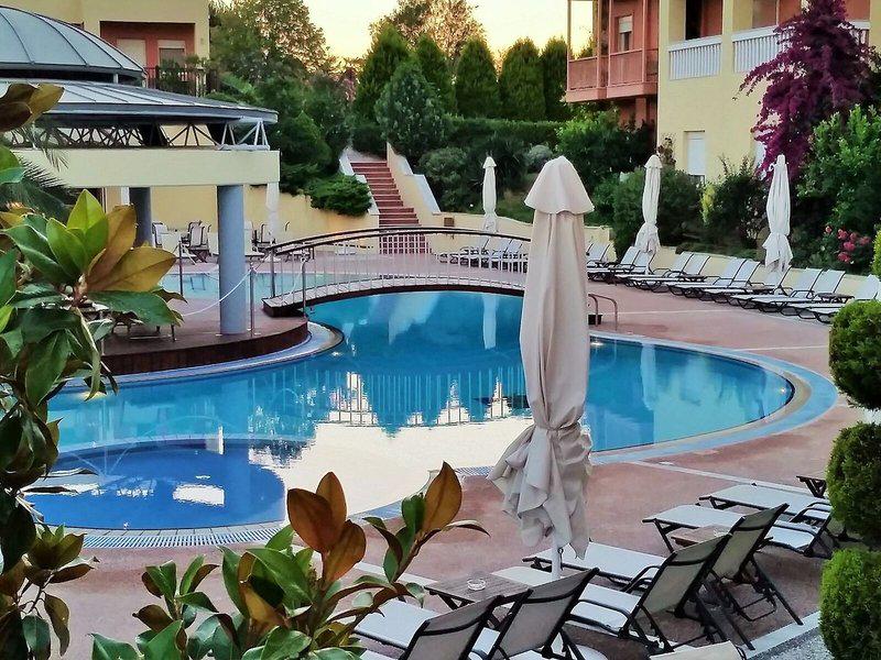 52B056126C9CE0B4317095133D59758E