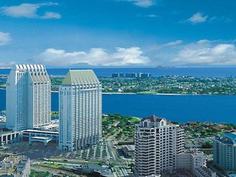 DEE6400FEC39B8EE30C78025E66416FC