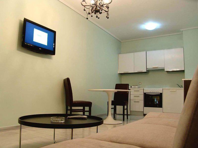 BC8DFB4B475806C8ECEE38B11048ED45