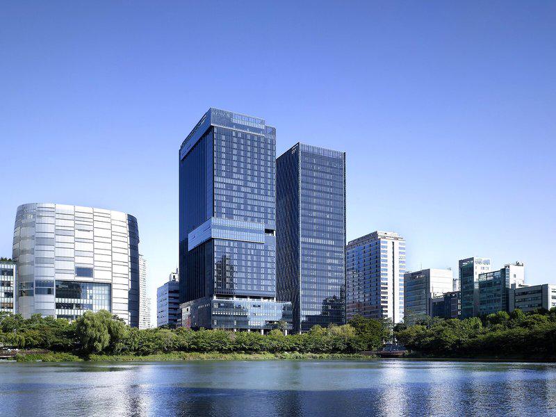 6C7C1656AF5ED8543523715F25BA8B26