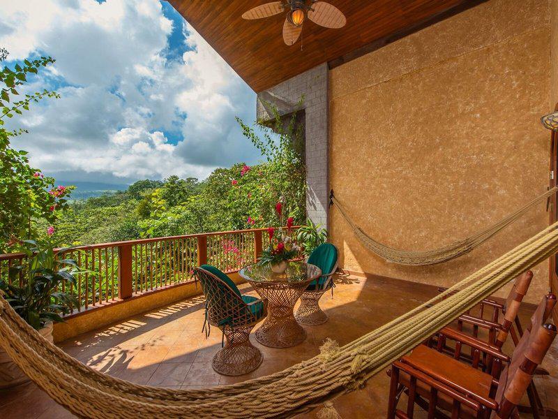 E348CF760E0315F2827ADEFCAE8E09AA