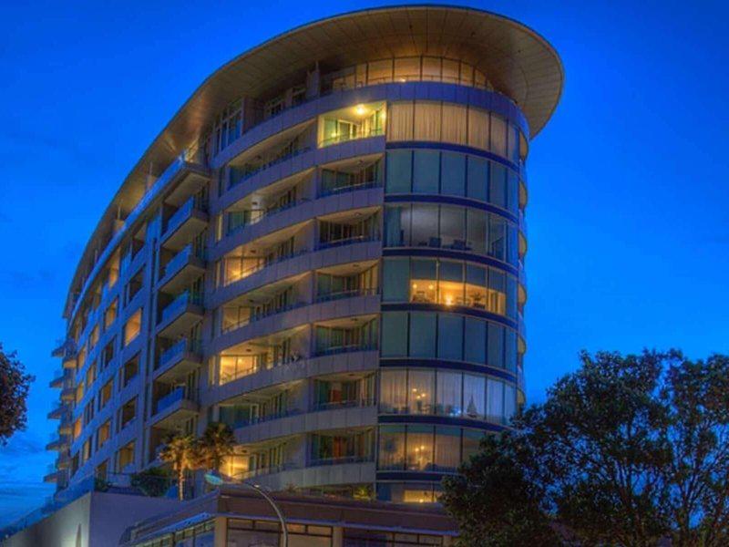 7CC452DAAC8015E247A901B77A42CB4D