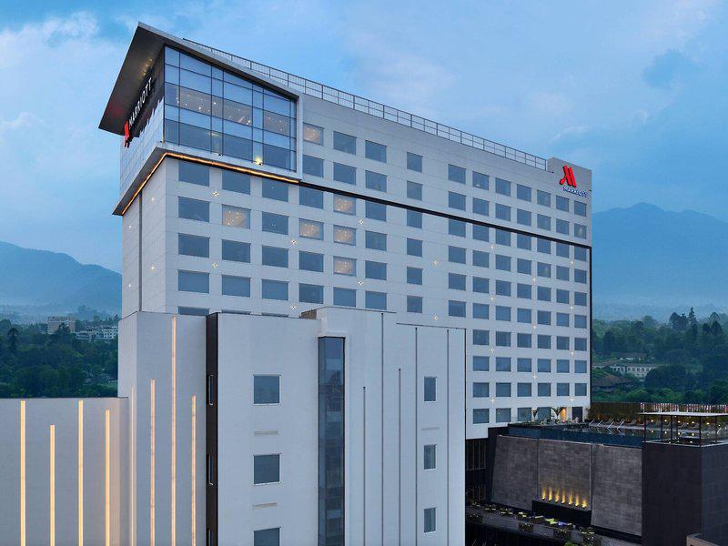 7F7CD963B57761290B99C533C5EC2E12