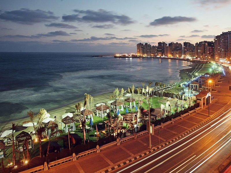 893ADFF9F5FB8E2A5298314B032B53E5