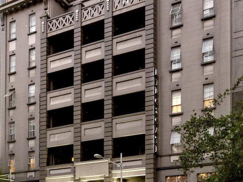 127989E4B2D2A90BB27527855EEF0253