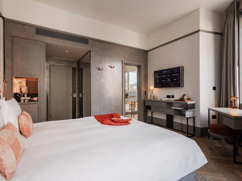 CF7C27BDEBF305F851080EEED8A5B90E