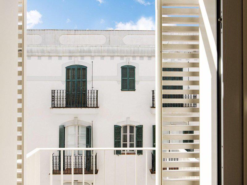 31E6C06DC6684F438C42DE611AB8B76C