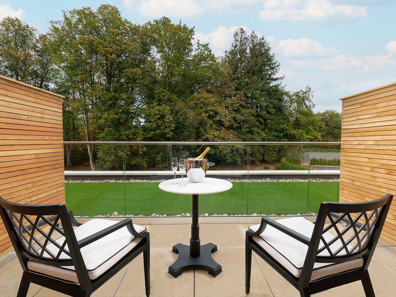 EC13534E9C4F7B4DDF54A8FC1A44EC49