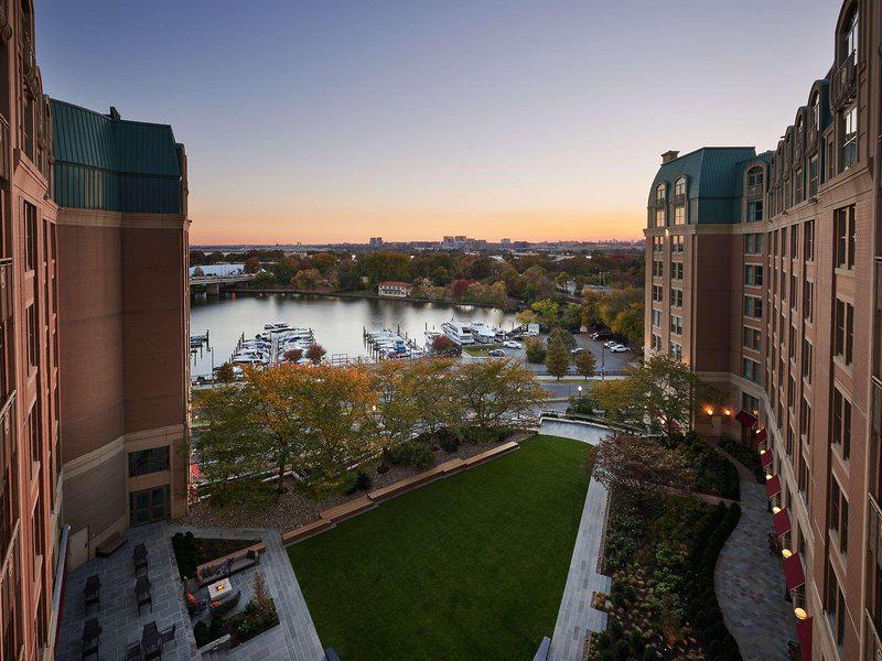 1782B34D454F22682C21D1174F759780