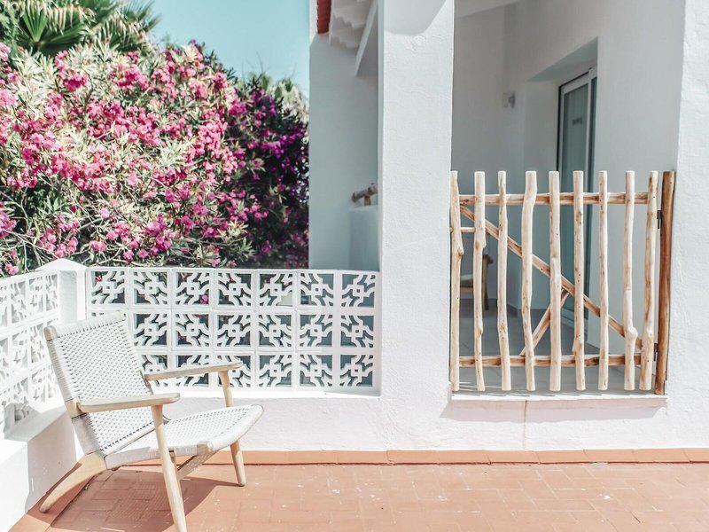 379BFDDDD748365C7AD723605BF4185B