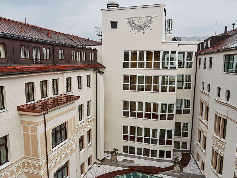 1B0FCA44BB2D97EF1BB341379DA44E24