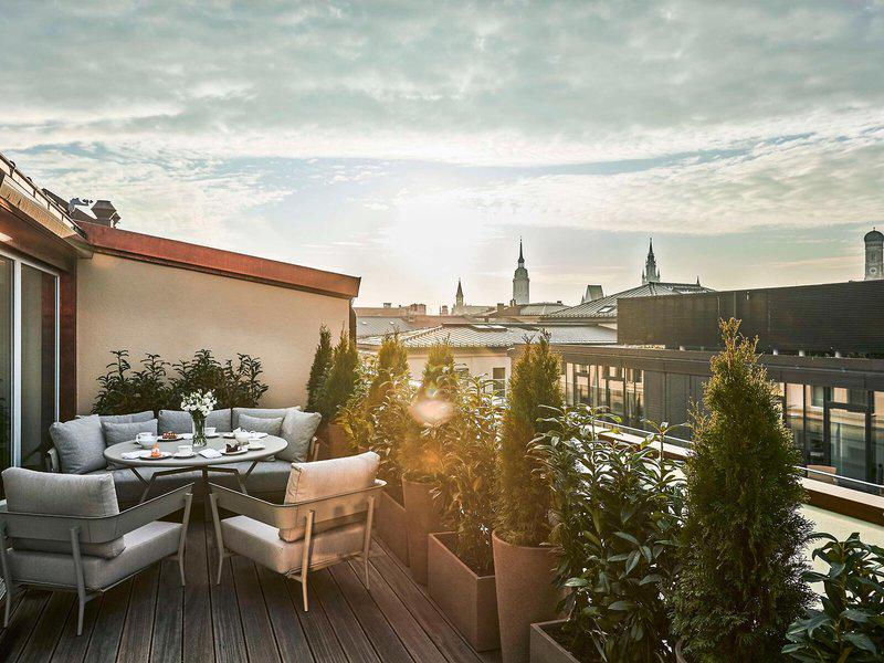 D1AD0C092F5BBBD27154B122CB85127B