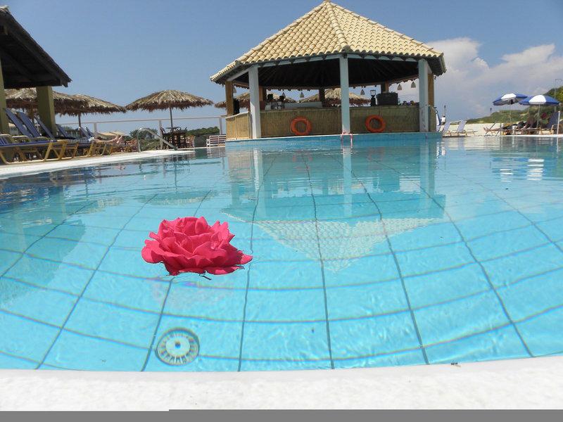 2FA3DE1B7BC41748765F1435F10FEDC2