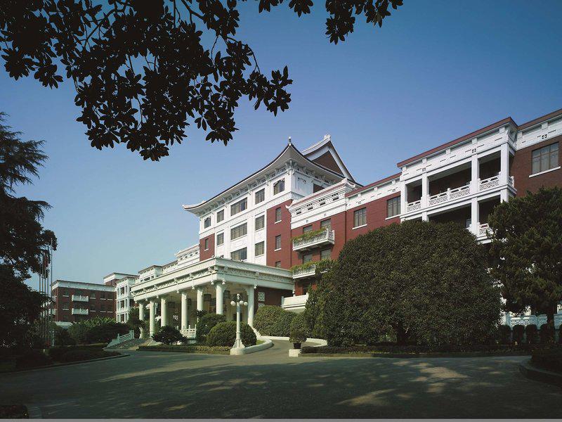 D0D12ABA832CB9AFAD5BD47F7B6324DA