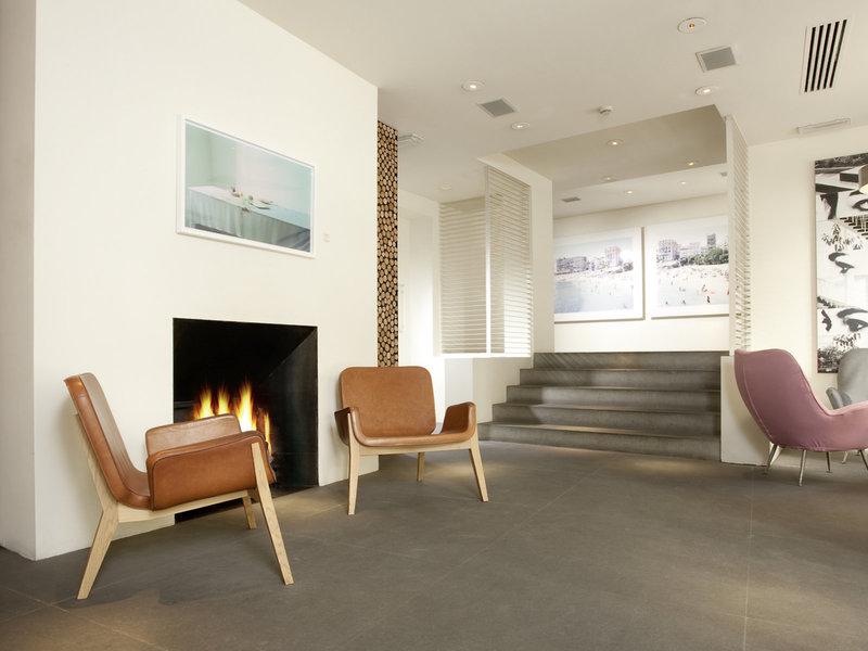 E59B5C085D270B0896F14DB964B85064