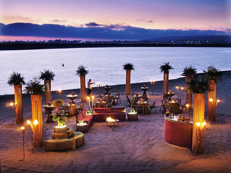 8A222D0A0A3979946DFAA7C5A17E70F9