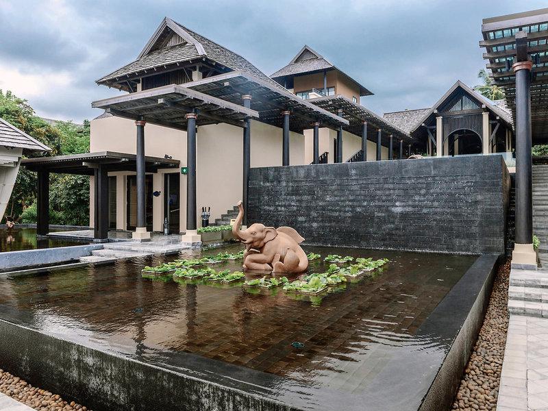 5A3F8EDA9B43F19F49B427F6AA8432D8