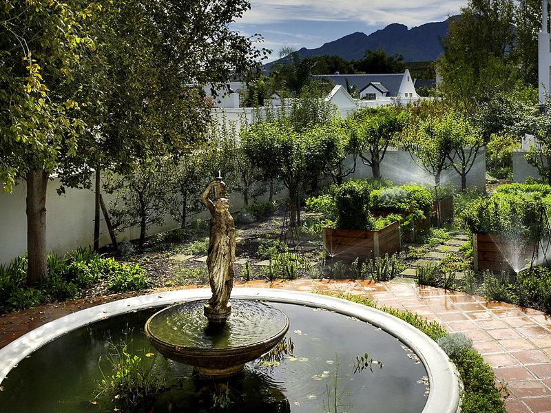 3A823FC2F461756E8F1ABBE5D812C2B6