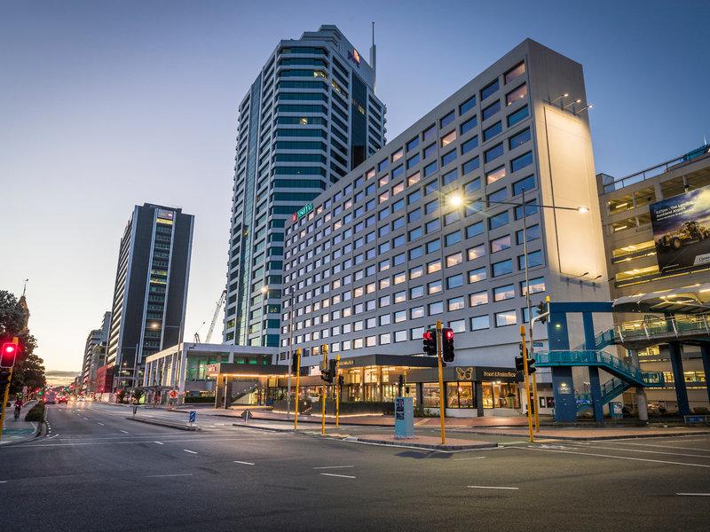 DFECF8B75B90C62285F827B0E5F257C0