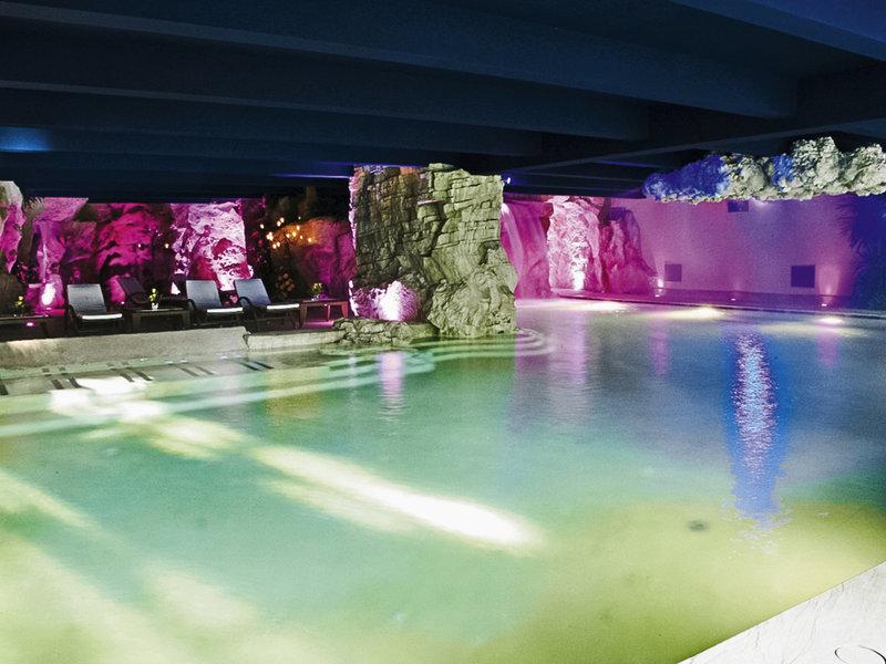 58FA6752DDA647D3EDA8C8A9A9FED9E4