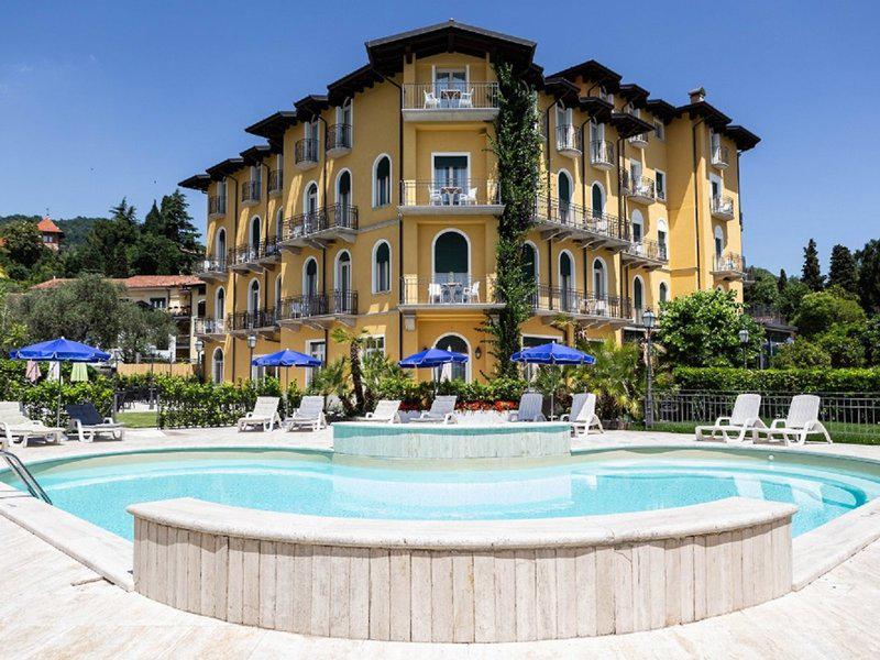 2075DE0CC5606D25FC59AD5254AC5467