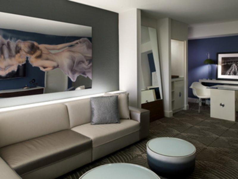 CB97E8B2BADCB012947402F1586C6D00