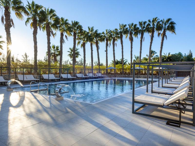 C10878BFA40650A6B61ED53770A3A5B5