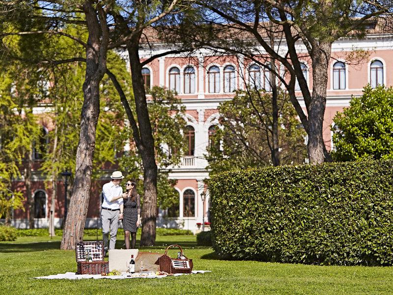 E01E6EEC657E7EEF05EB347FEE635BDF