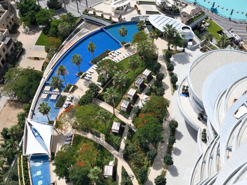 13BFF39E5BE3BCFEB38BEF6BBD63E355