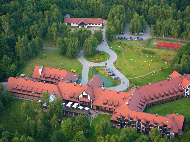 73E40B9FB063263BE3A279B6E5BA0587