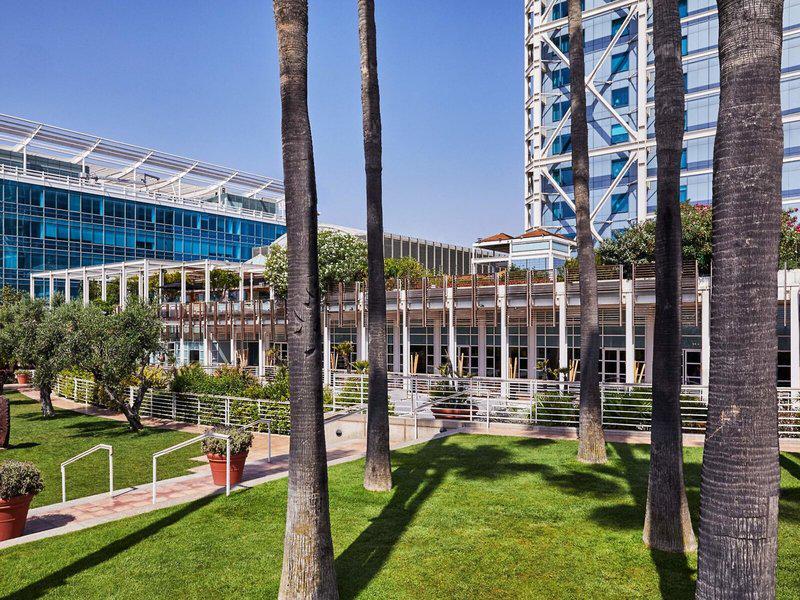 511CB630E891A6F8ABBDEE605B5A2E5A