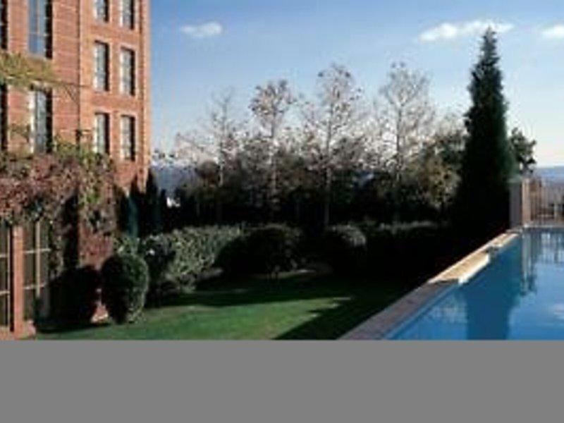 D894B7C4AF55162778F4102A33D67DE6