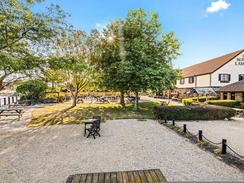 BE58A5BBF2E10F59CDE77B496CBF249F